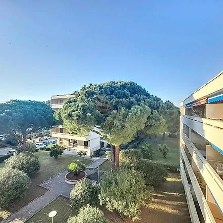 2-room, 4 Guests, Beach/port 5 Min, Wi-fi, Parking Apartmán Fréjus