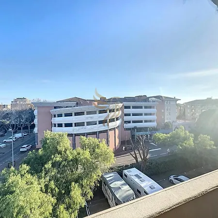 2-room, 4 Guests, Beach/port 5 Min, Wi-fi, Parking * Fréjus