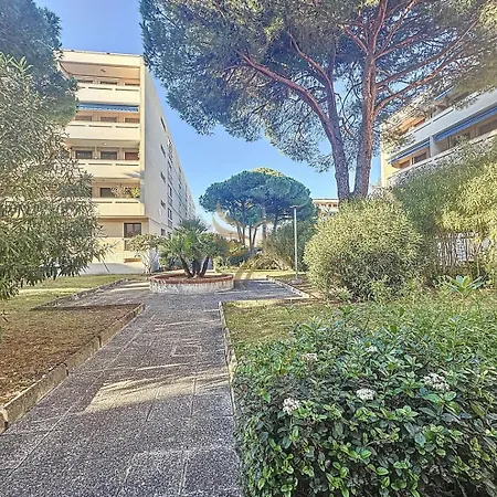 2-room, 4 Guests, Beach/port 5 Min, Wi-fi, Parking *