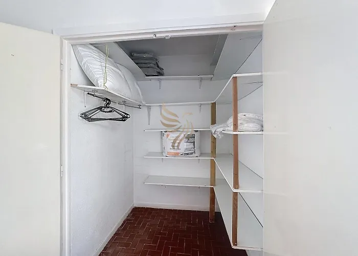 2-room, 4 Guests, Beach/port 5 Min, Wi-fi, Parking Apartmán Fréjus