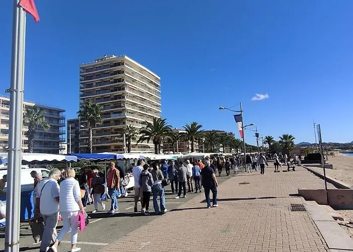 2-room, 4 Guests, Beach/port 5 Min, Wi-fi, Parking