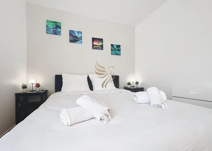 2-room, 4 Guests, Beach/port 5 Min, Wi-fi, Parking Fréjus